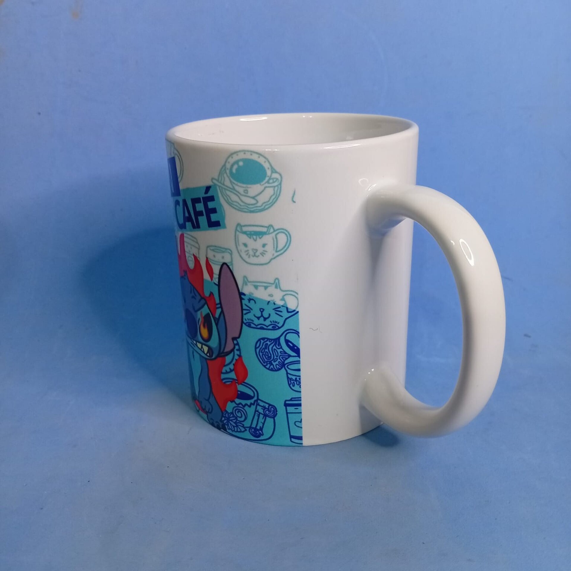 Taza Stitch “Con café / Sin café” - 5