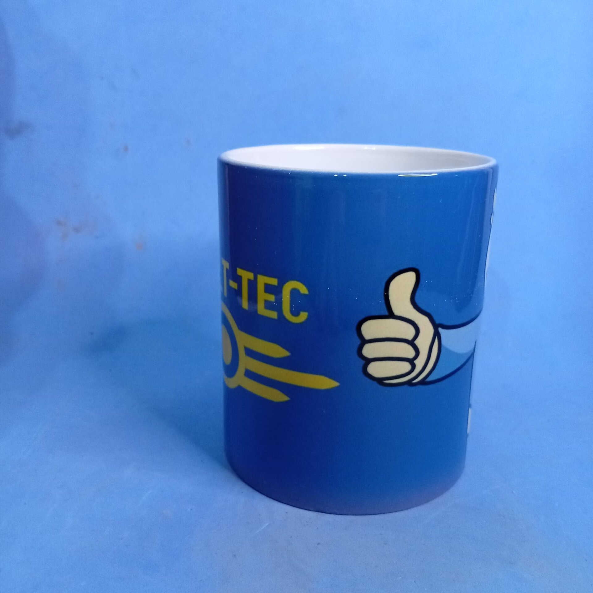 Taza Vault-Tec Fallout - 2