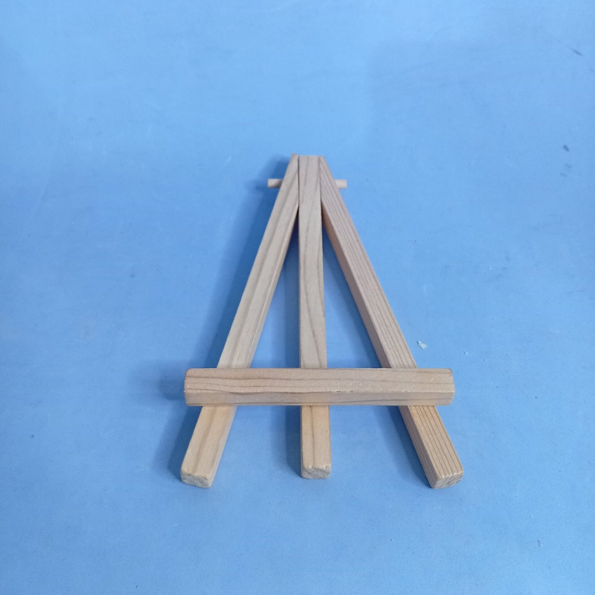 Cuadro “Moon Knight” 20x20 cm con caballete - 3