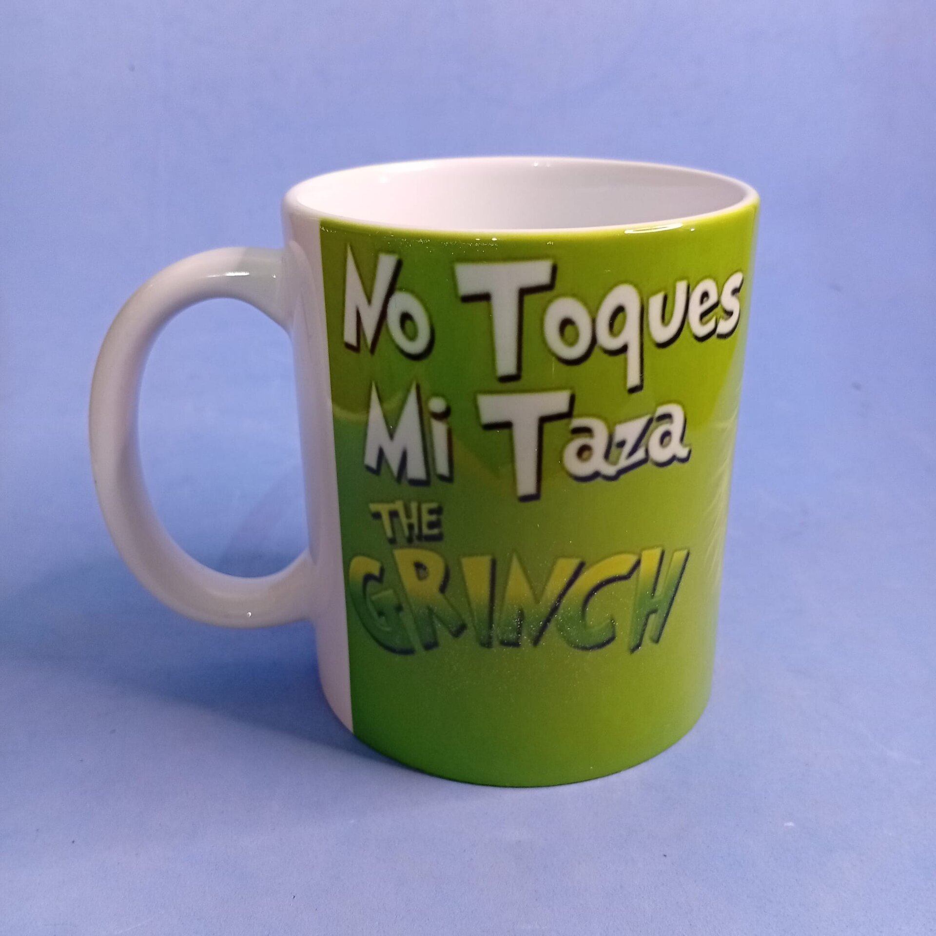 Taza The Grinch – “No Toques Mi Taza” Verde - 3
