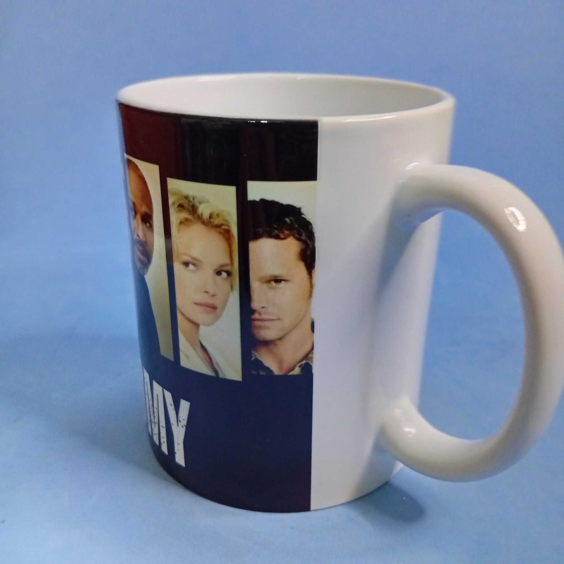Taza Anatomía de Grey – Café, hospital y drama asegurado - 4