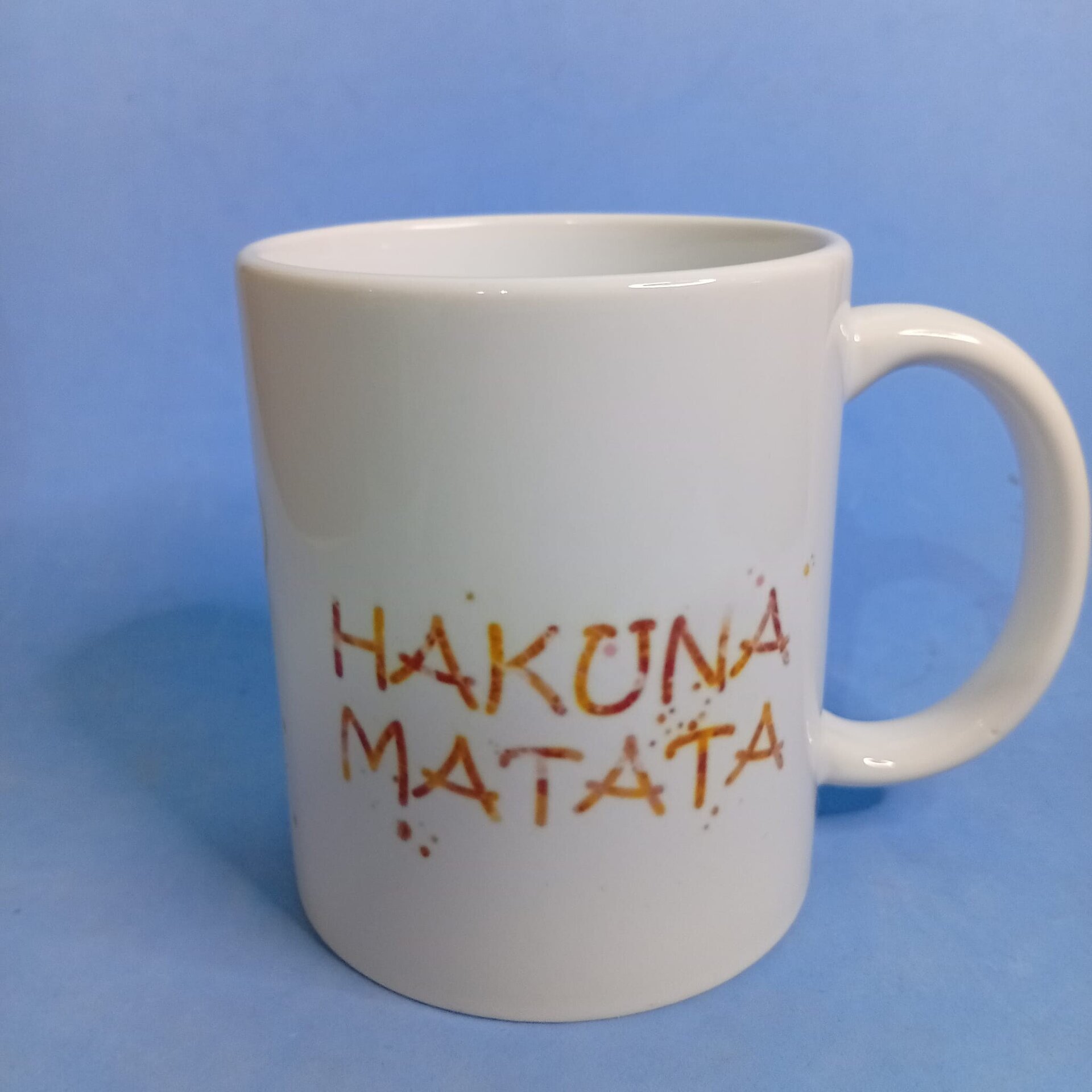 Taza Hakuna Matata Acuarela – El Rey León - 3