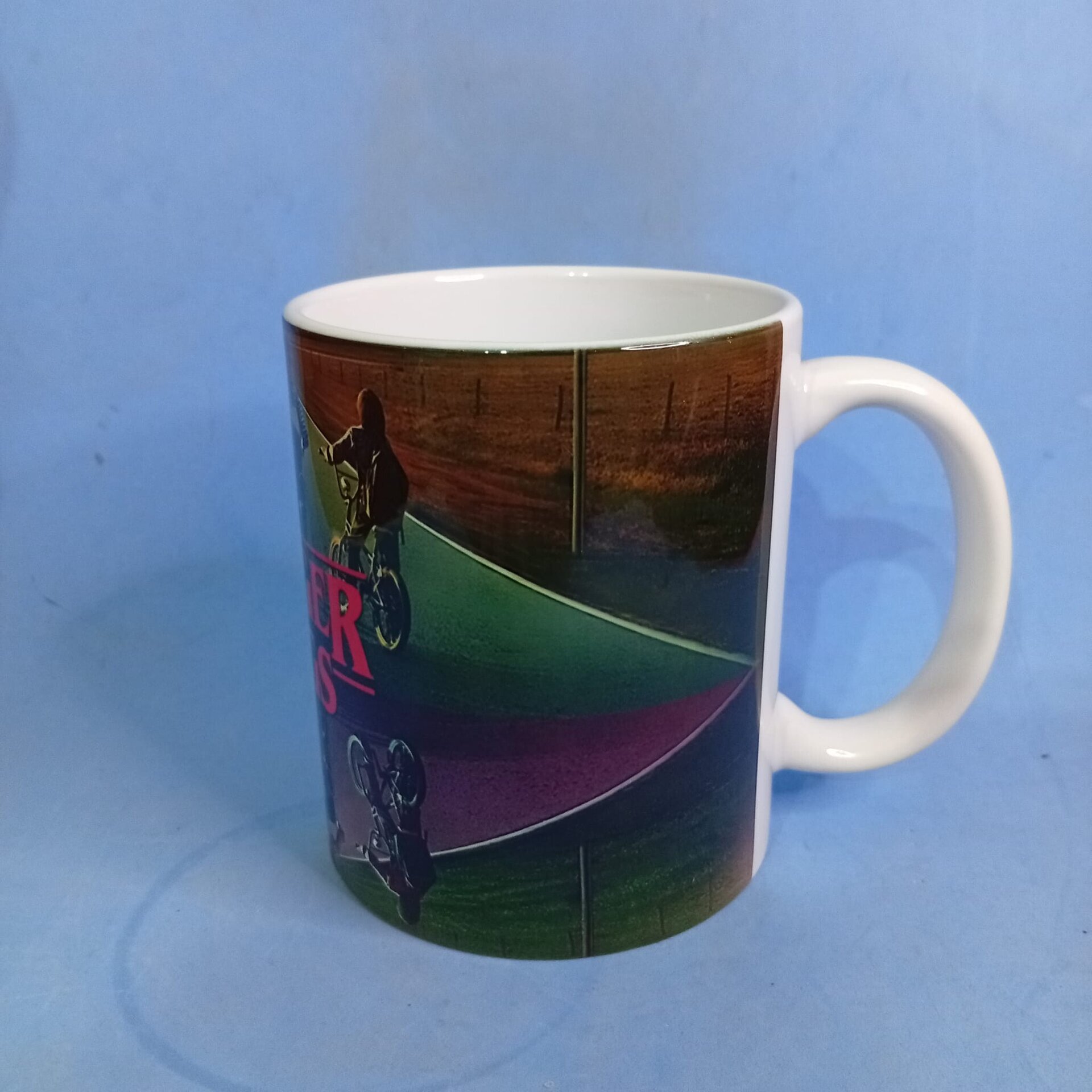 Taza Stranger Things Retro - 4