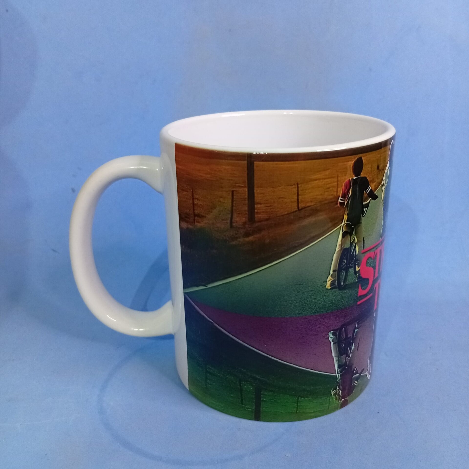 Taza Stranger Things Retro - 3