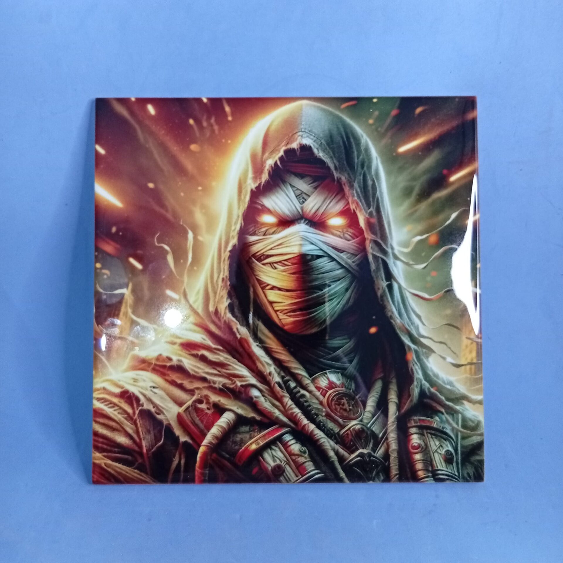 Cuadro “Moon Knight” 20x20 cm con caballete - 2