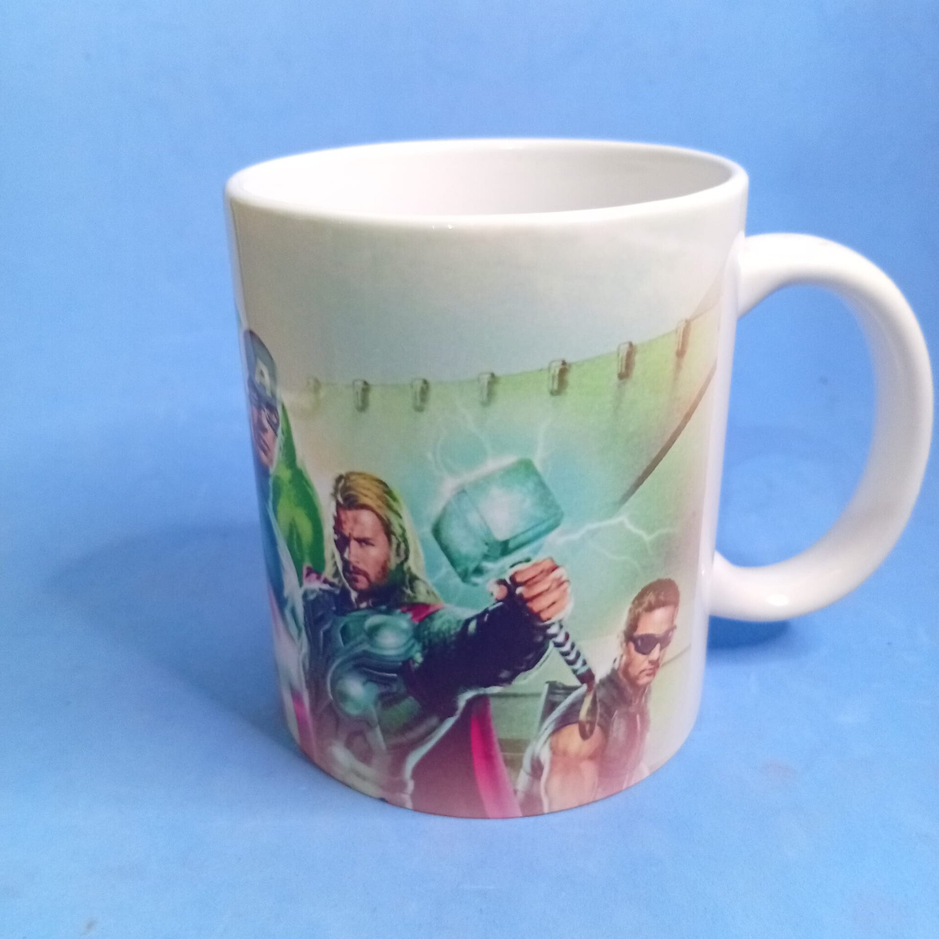 Taza “Los Vengadores” - 3