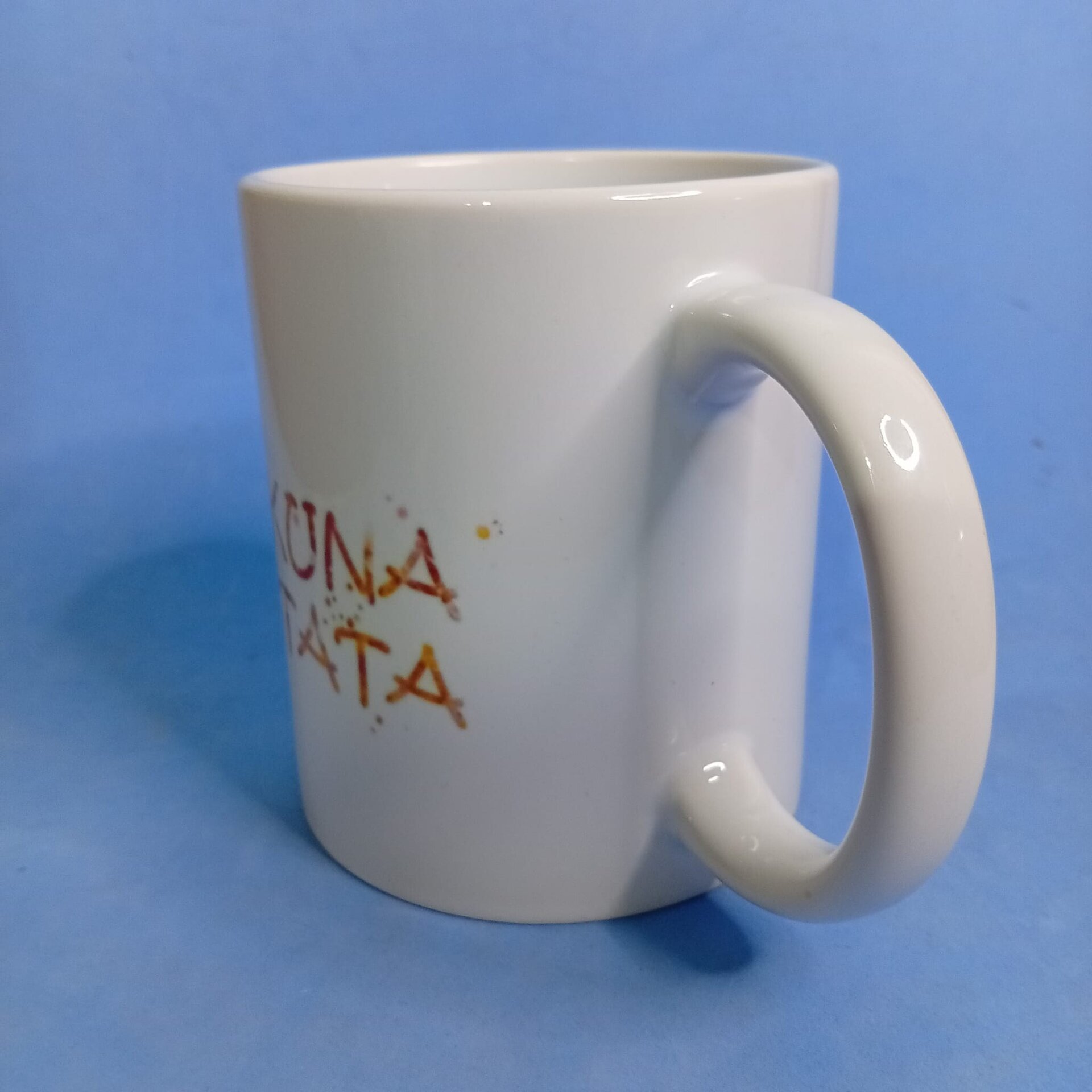 Taza Hakuna Matata Acuarela – El Rey León - 4